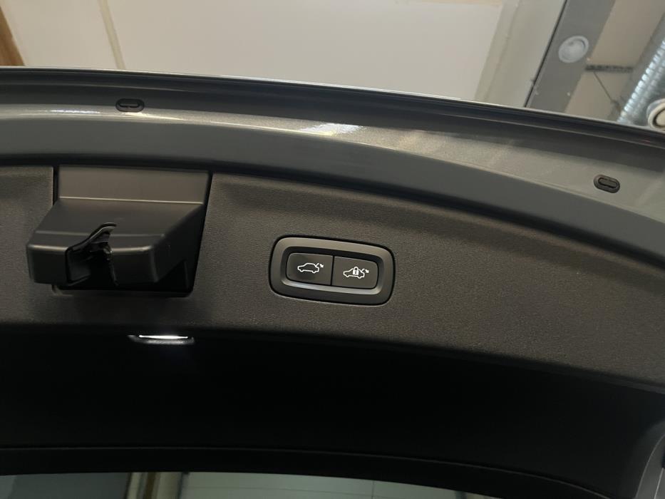 POLESTAR 2 2022