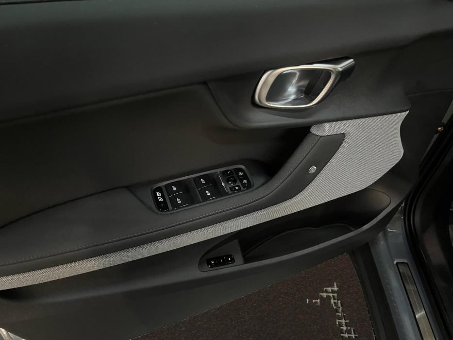 POLESTAR 2 2022
