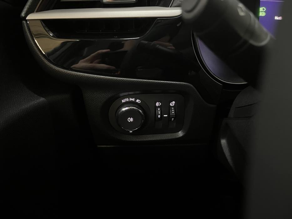 OPEL Corsa-e 2024