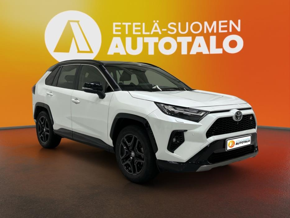 TOYOTA RAV4 2023