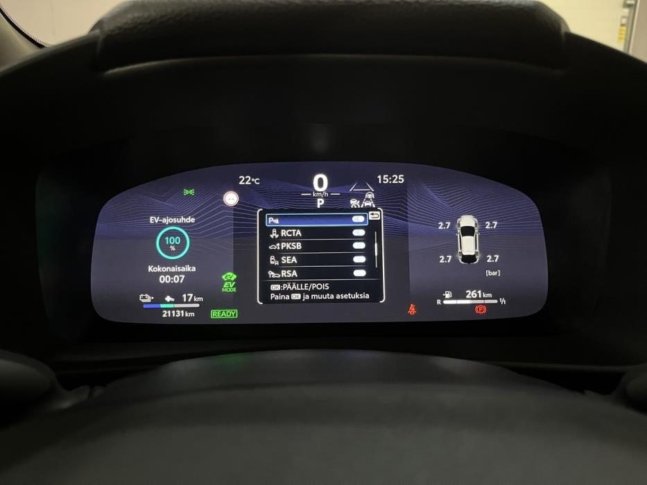 TOYOTA C-HR 2025