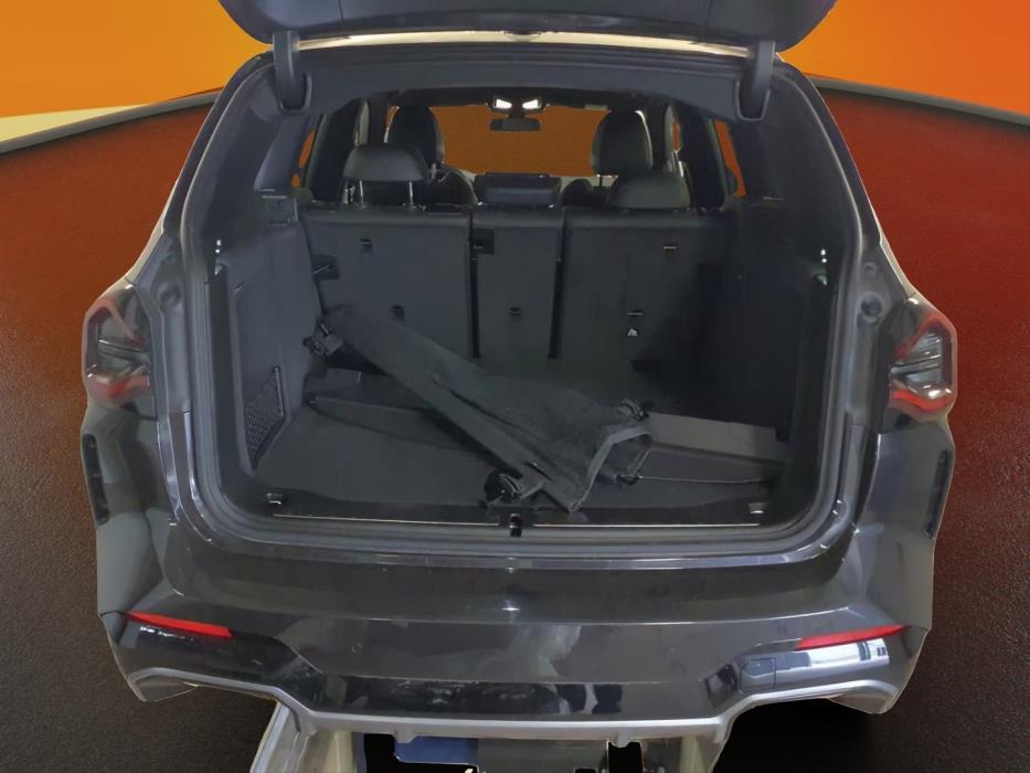 BMW iX3 2022