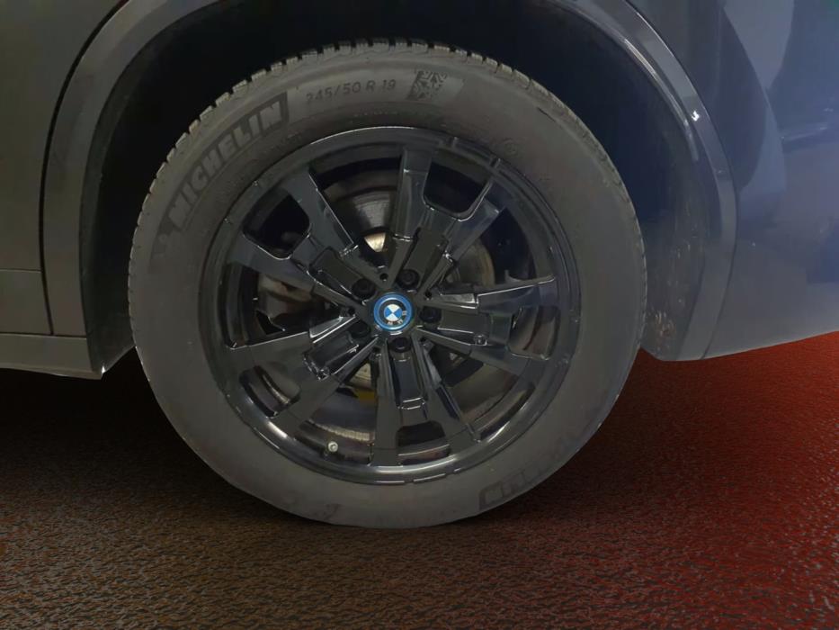 BMW iX3 2022
