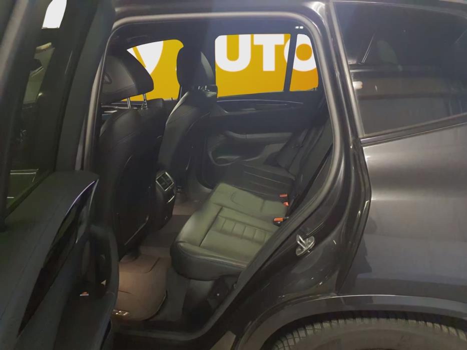 BMW iX3 2022