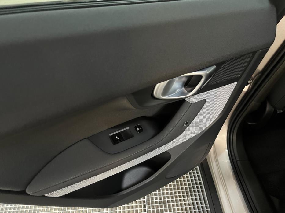 POLESTAR 2 2023