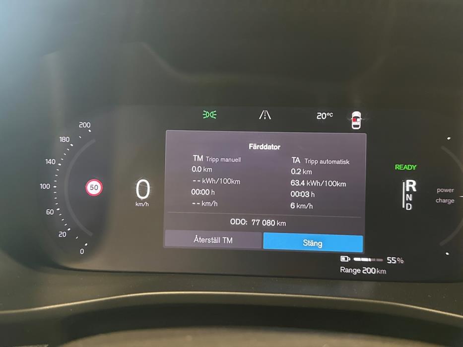 VOLVO XC40 2023