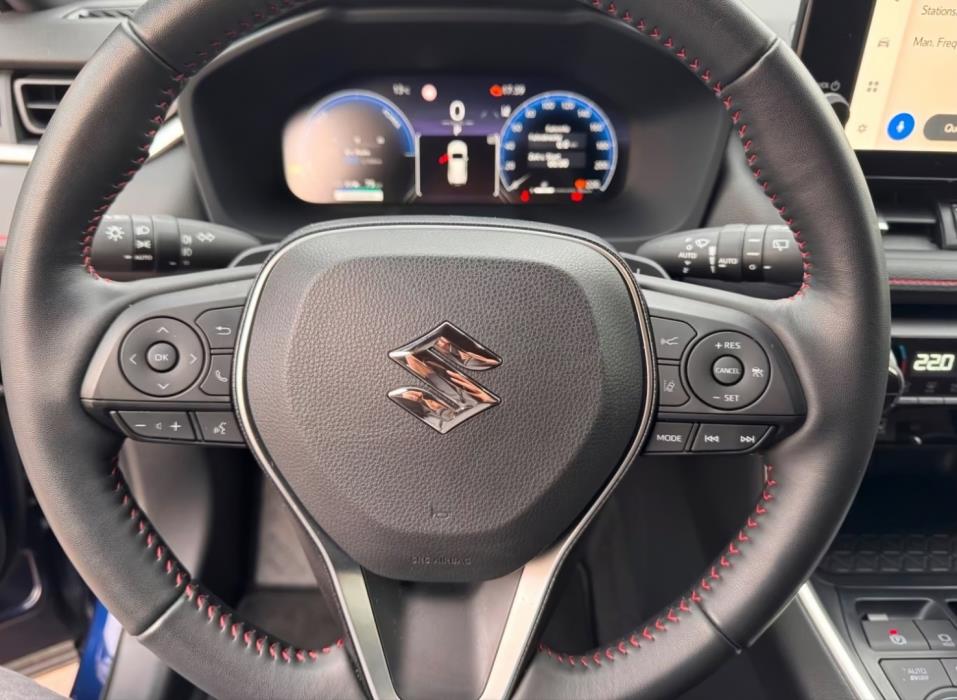 SUZUKI Across 2023