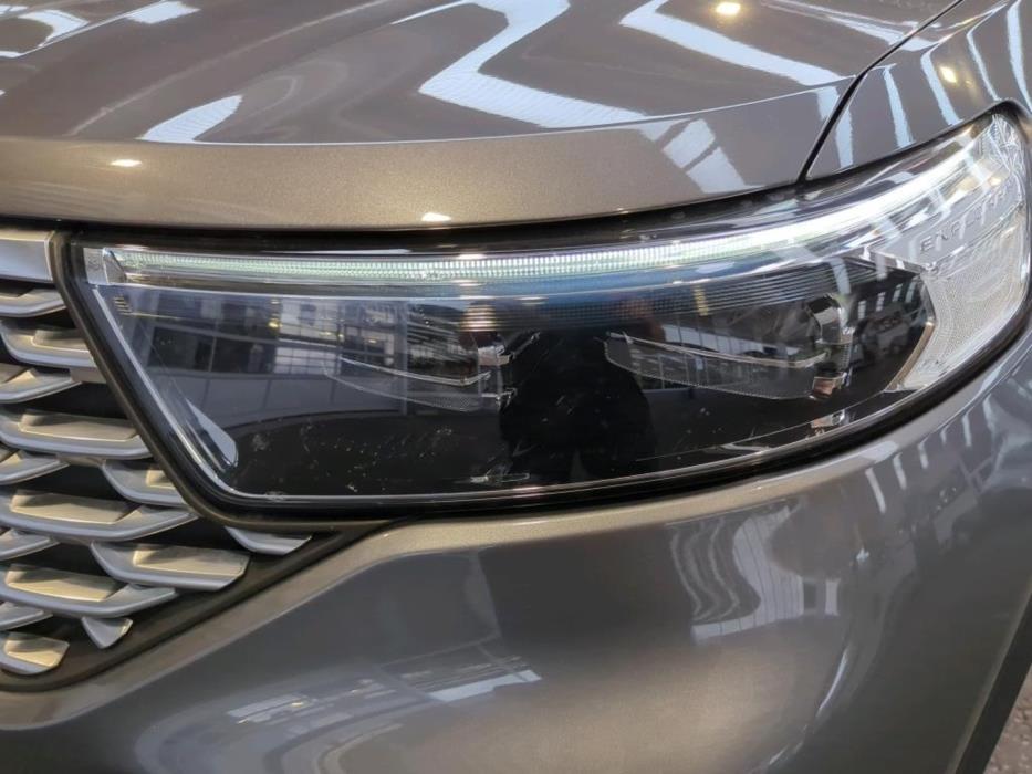 FORD Explorer 2021