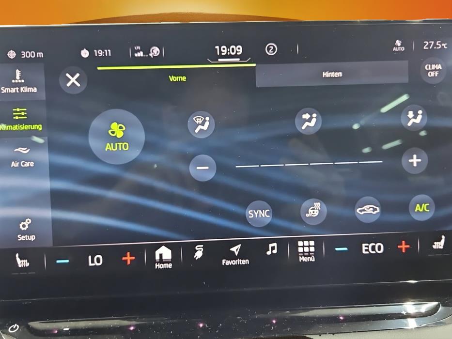 SKODA Enyaq 2023