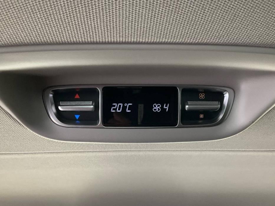 MERCEDES-BENZ EQV 2022