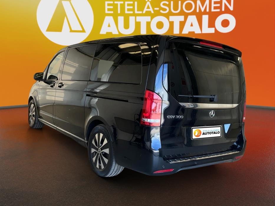 MERCEDES-BENZ EQV 2022