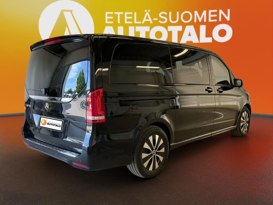 MERCEDES-BENZ EQV 2022