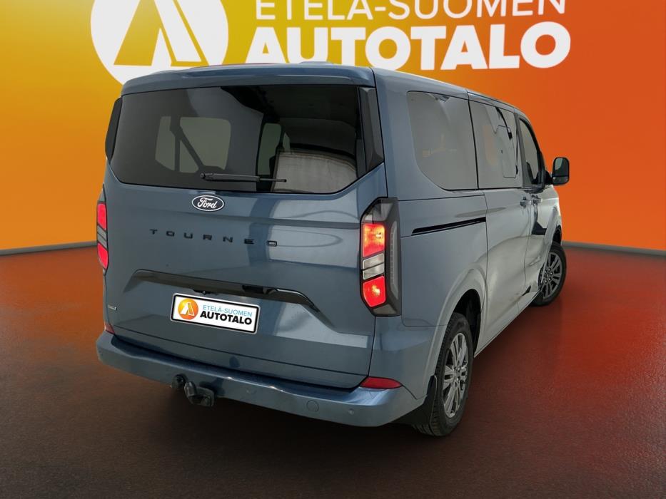 FORD Tourneo Custom 2025