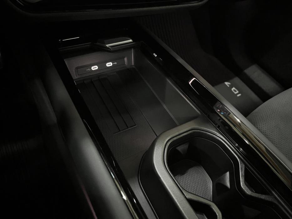 VOLKSWAGEN ID.7 2025