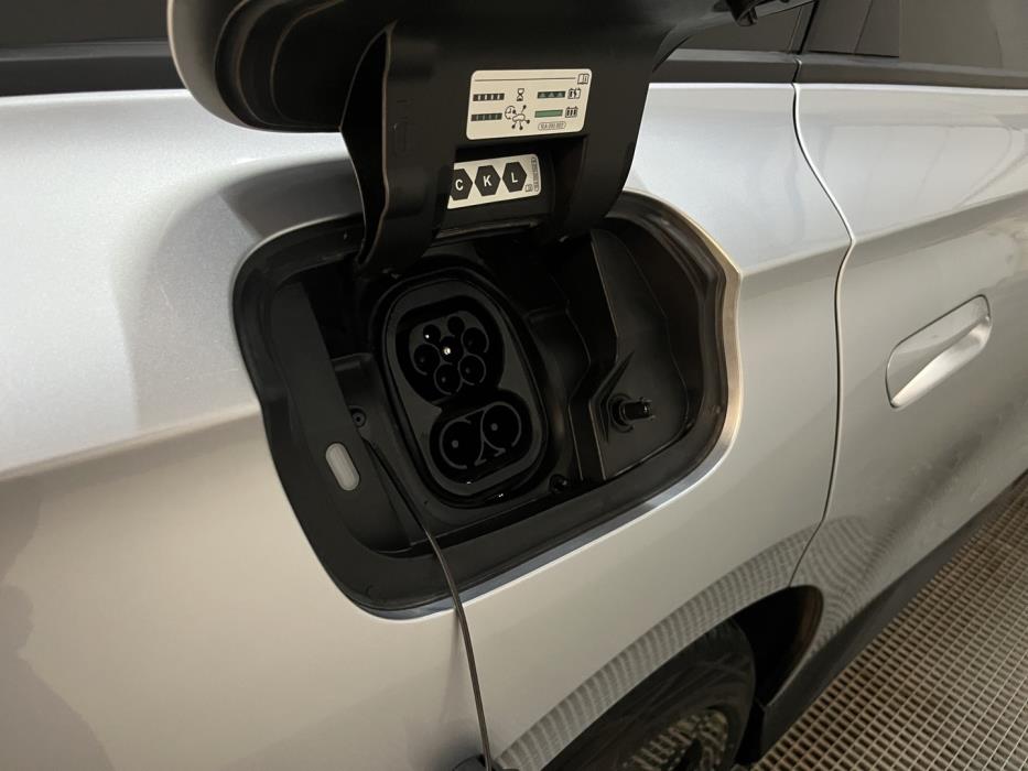 VOLKSWAGEN ID.7 2025