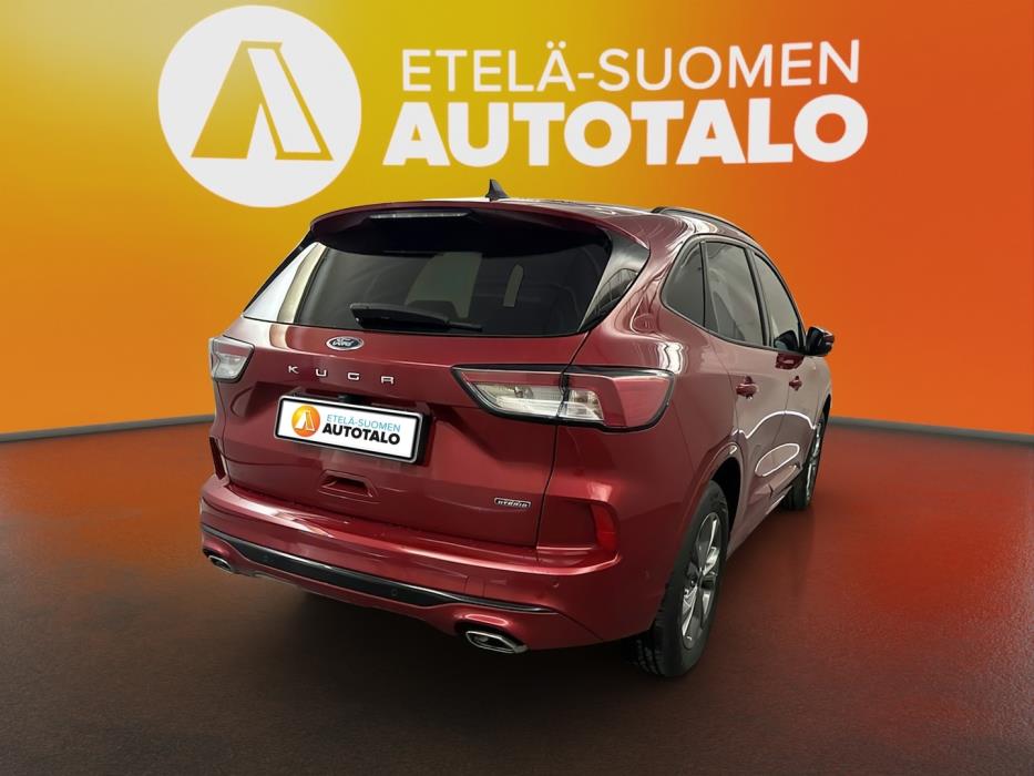 FORD Kuga 2023