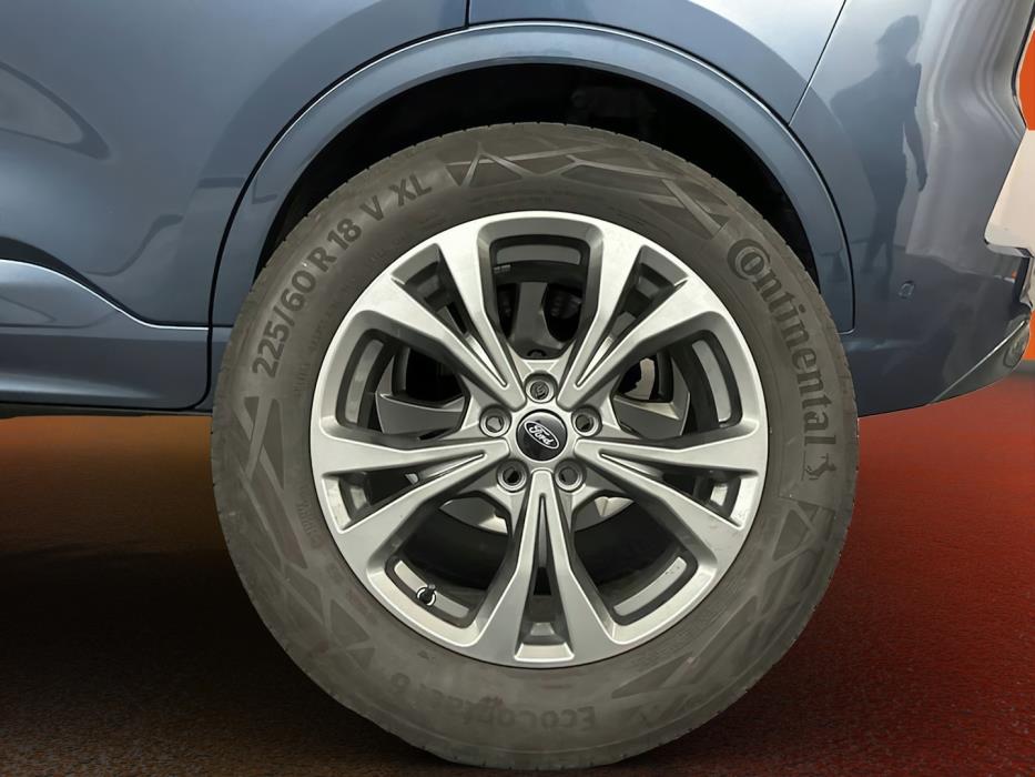 FORD Kuga 2023