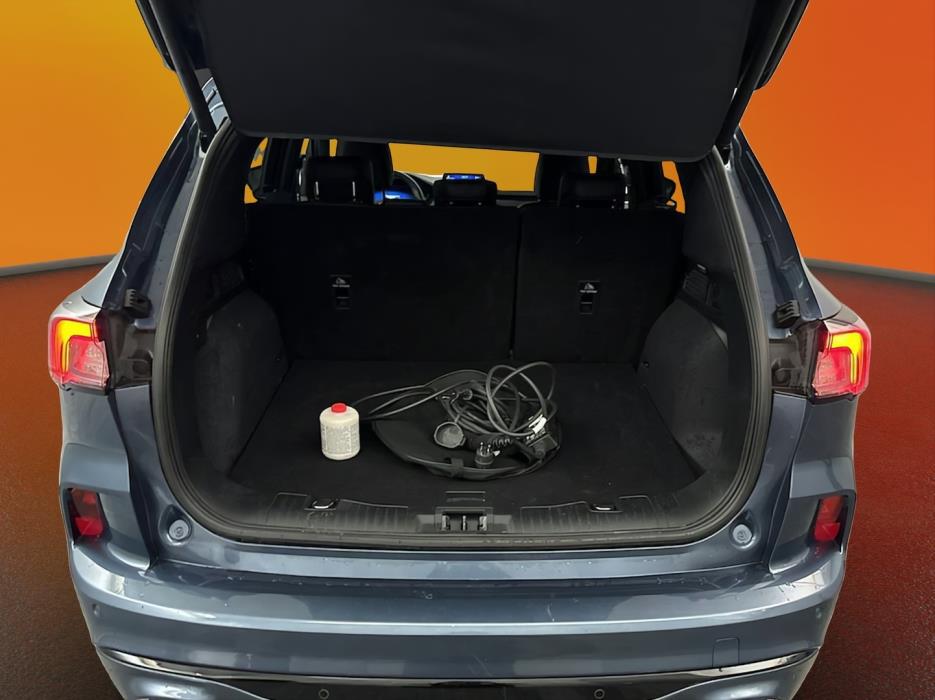 FORD Kuga 2023