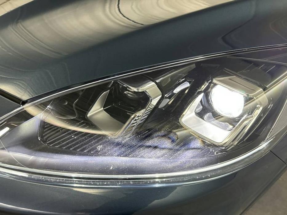 FORD Kuga 2023