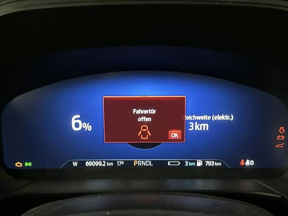FORD Kuga 2023
