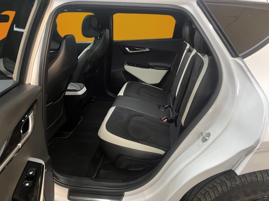 KIA EV6 2024
