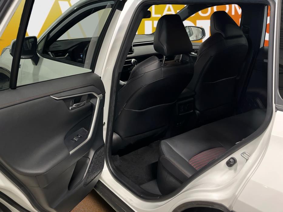 TOYOTA RAV4 Plug-in 2021
