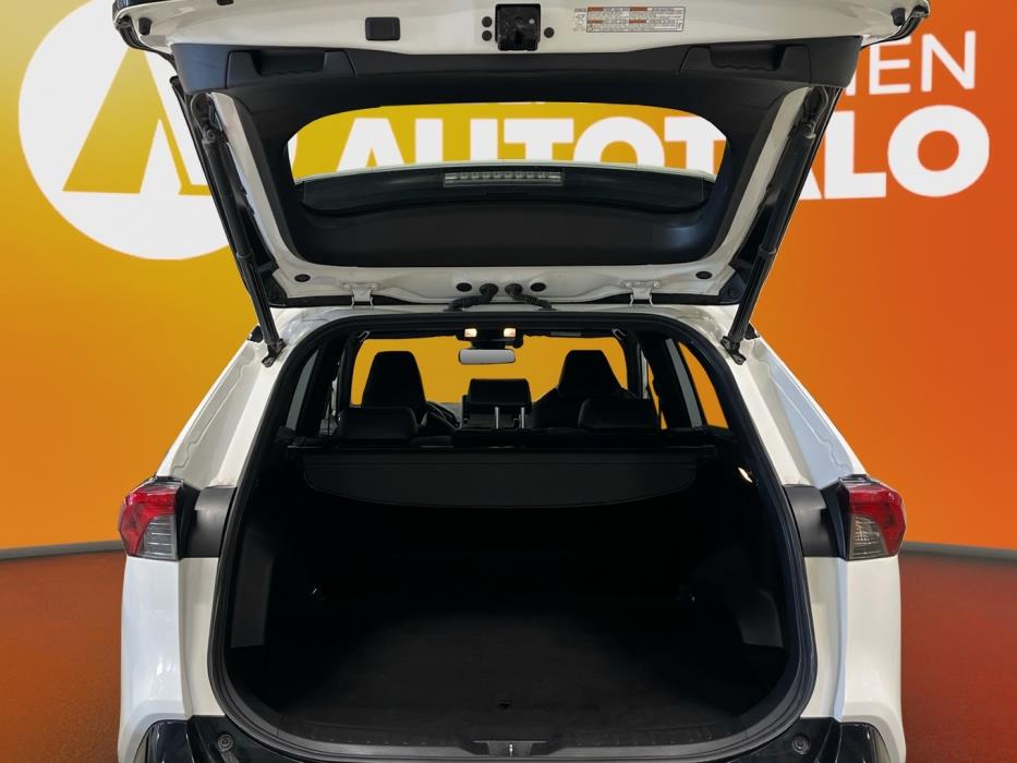 TOYOTA RAV4 Plug-in 2021