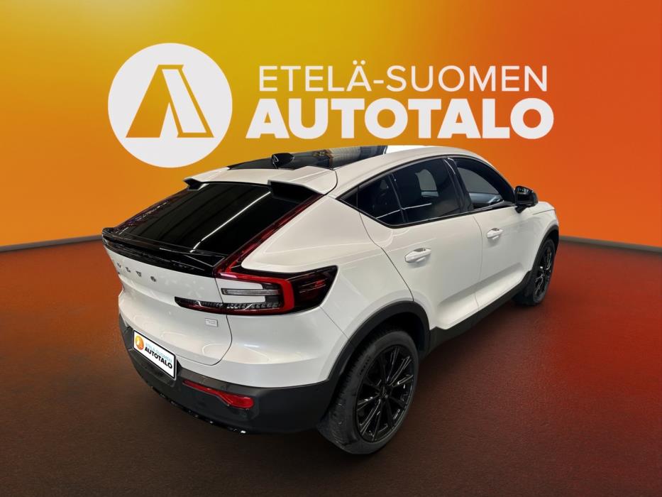 VOLVO C40 2024