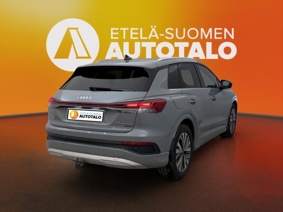 AUDI Q4 e-tron 2023