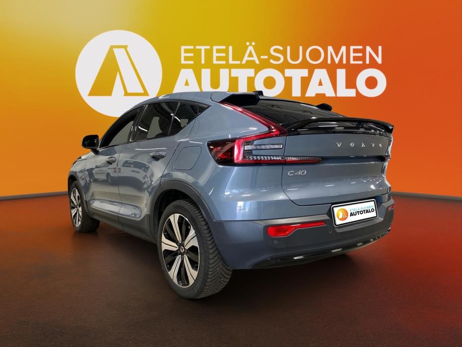 VOLVO C40 2023