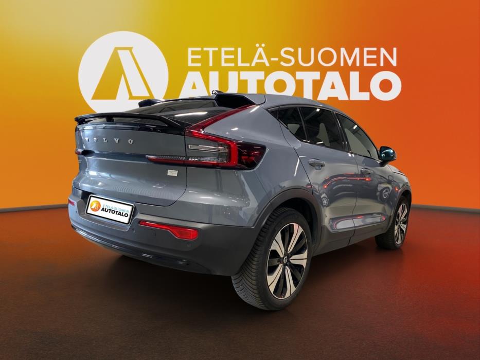 VOLVO C40 2023