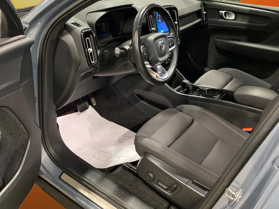 VOLVO C40 2023