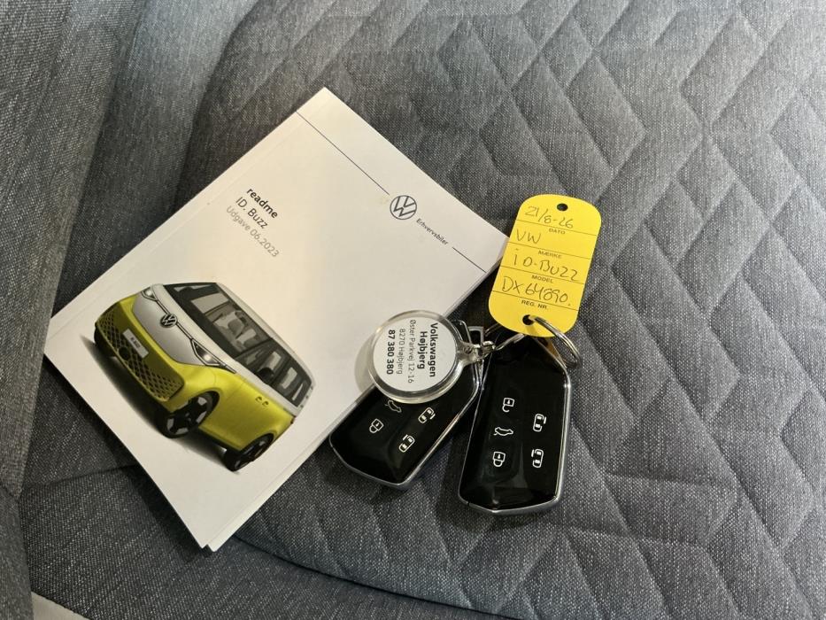 VOLKSWAGEN ID. Buzz 2024