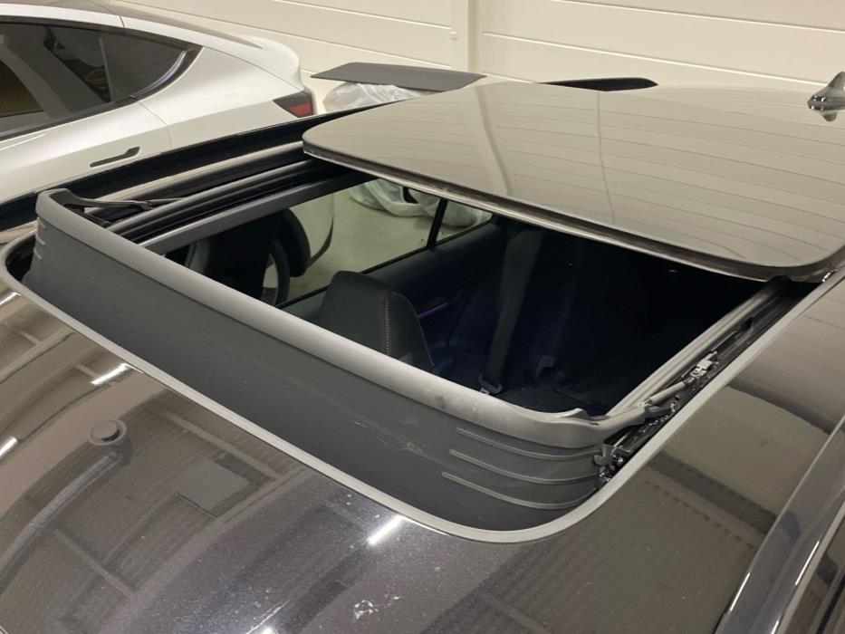 SKODA Enyaq 2023