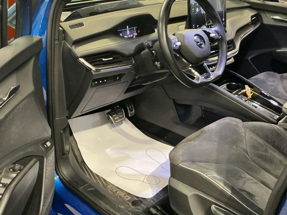 SKODA Enyaq 2023