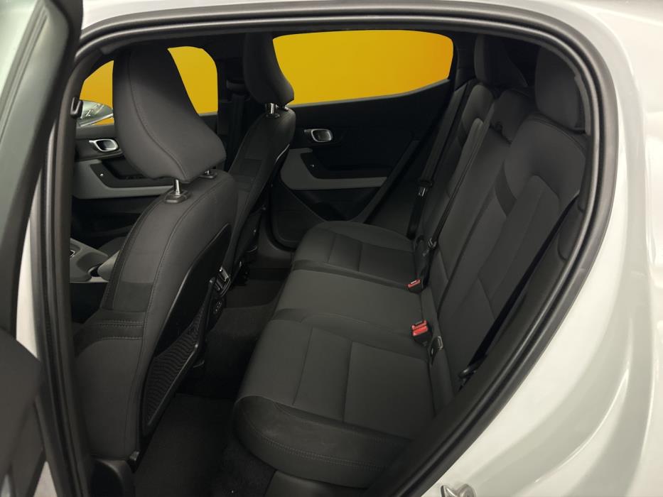POLESTAR 2 2023