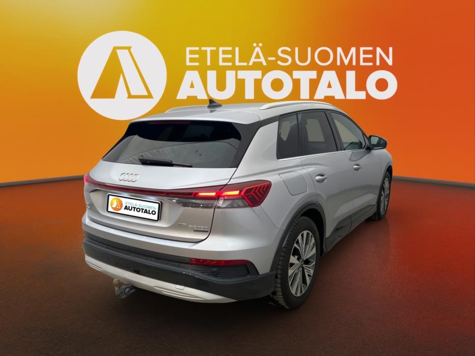 AUDI Q4 e-tron 2023