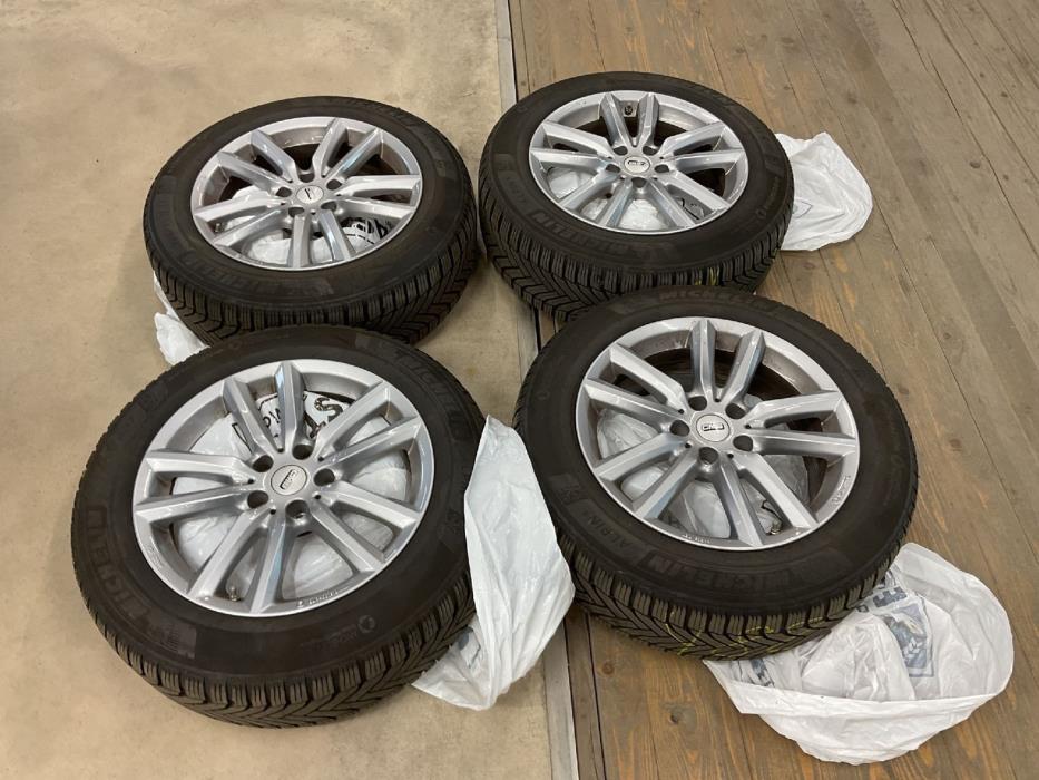 BMW i4 2023