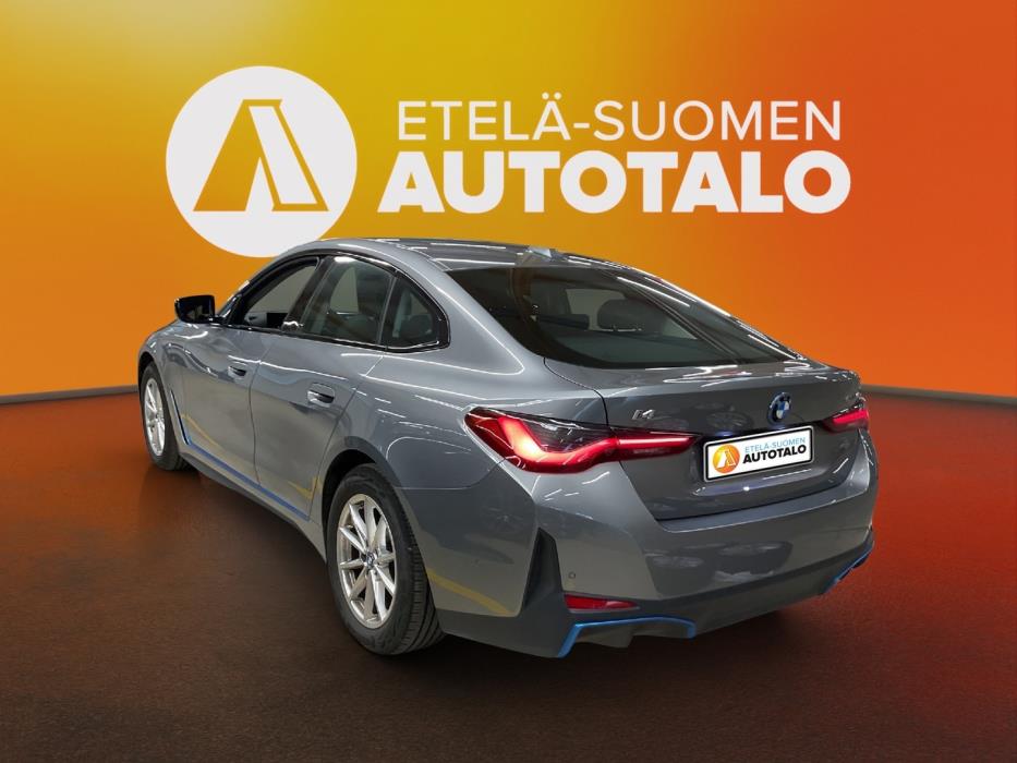BMW i4 2023