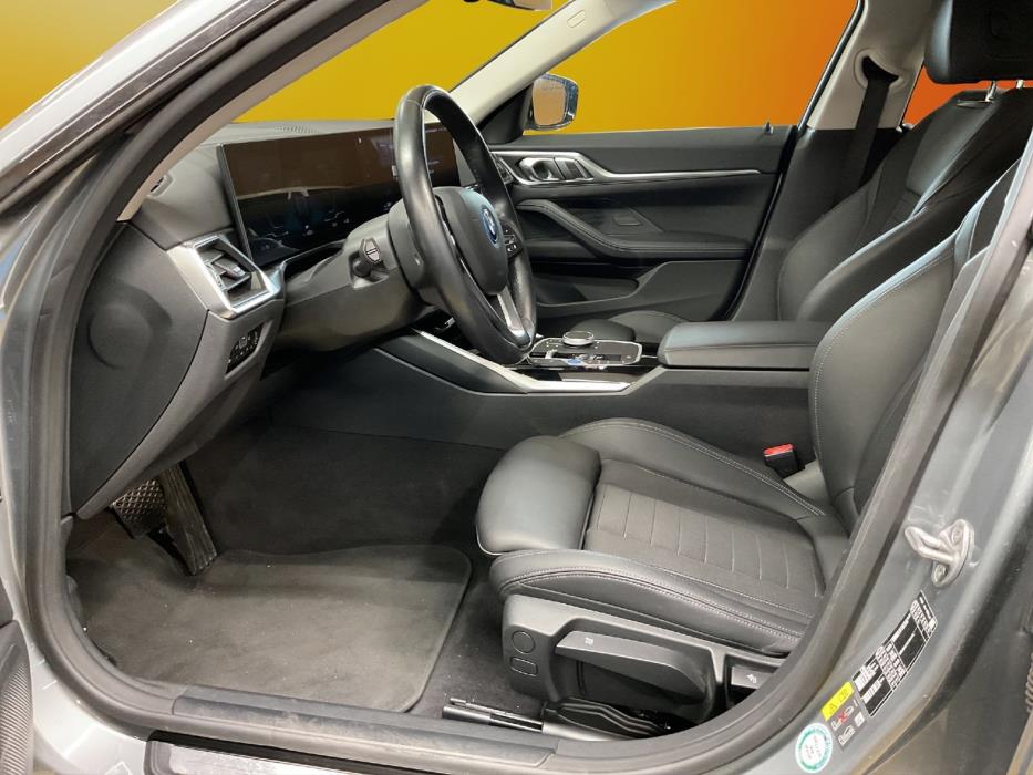 BMW i4 2023