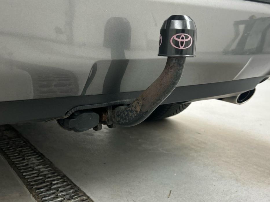 TOYOTA RAV4 2021