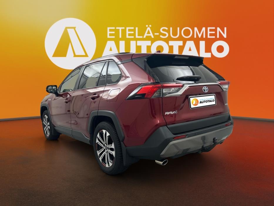 TOYOTA RAV4 2021