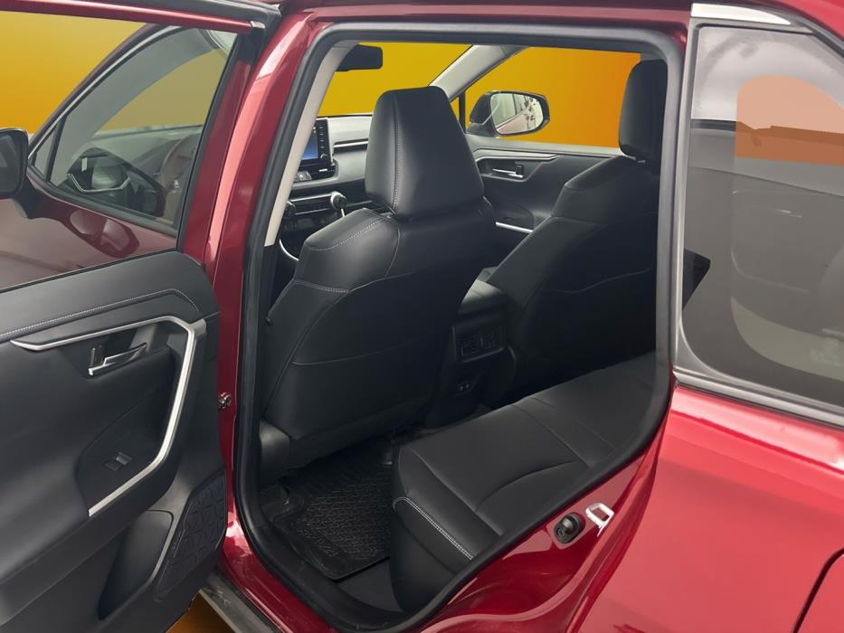 TOYOTA RAV4 2021