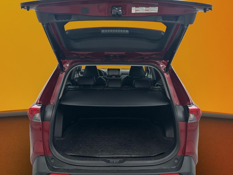 TOYOTA RAV4 2021