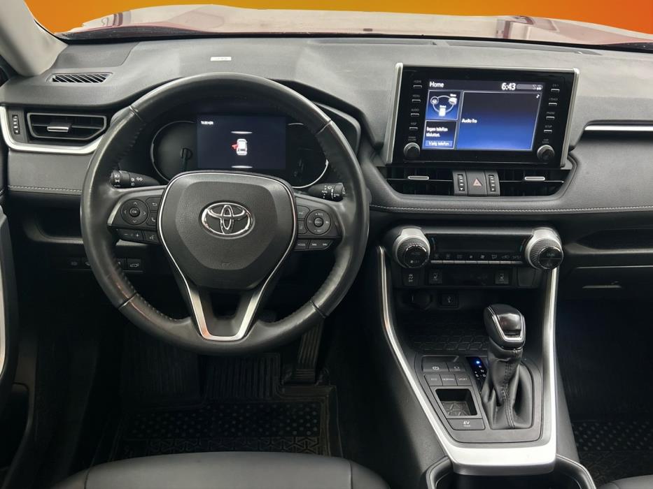 TOYOTA RAV4 2021