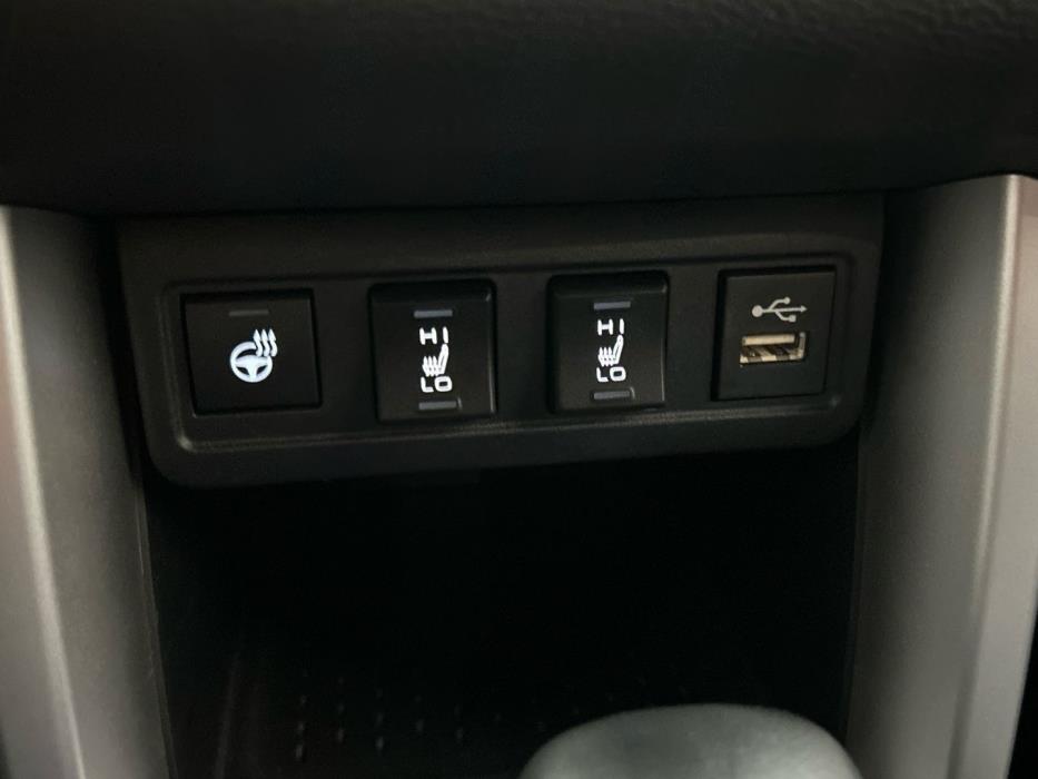 TOYOTA Corolla Cross 2023
