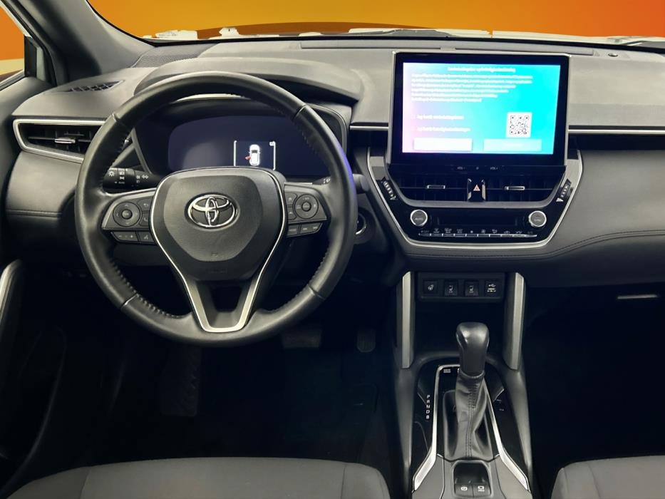 TOYOTA Corolla Cross 2023