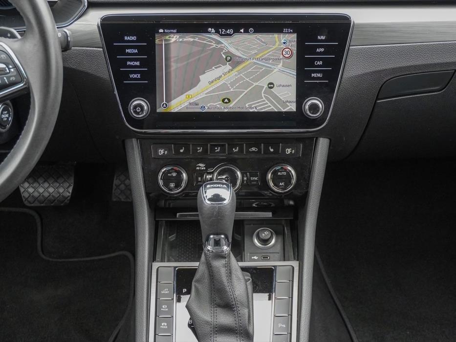 SKODA Superb 2024