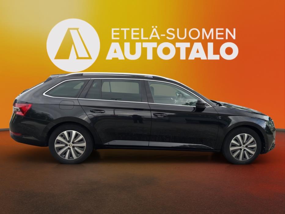 SKODA Superb 2024