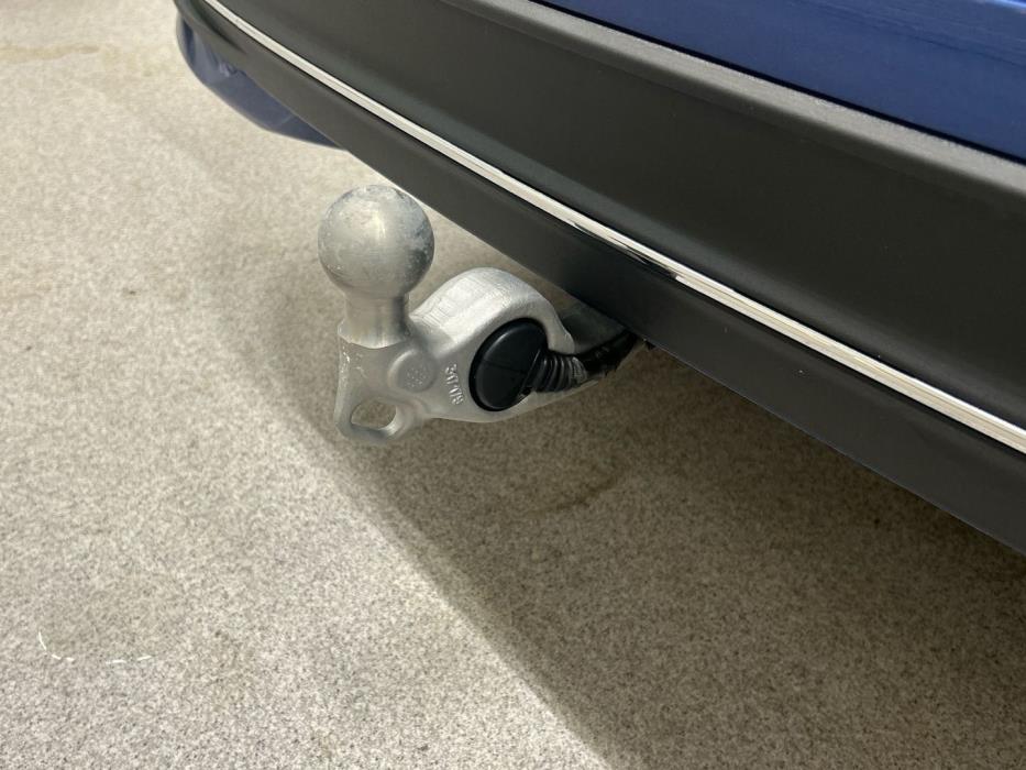 VOLKSWAGEN Passat 2025